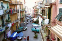 Manarola main street