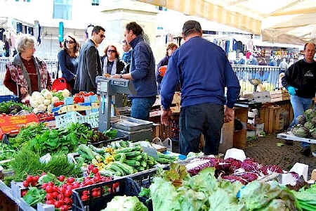 market days in Tuscany